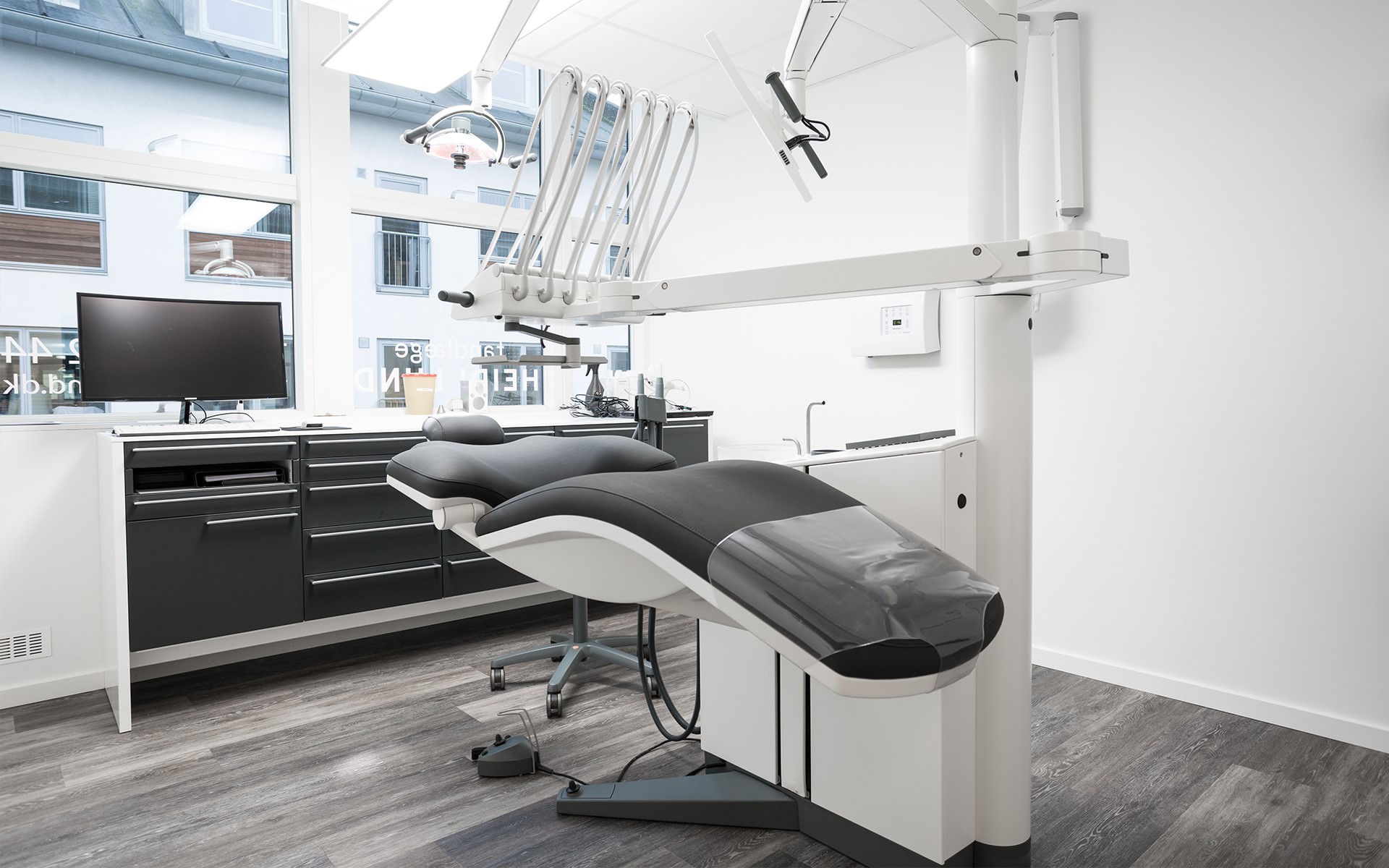 modern dental clinics